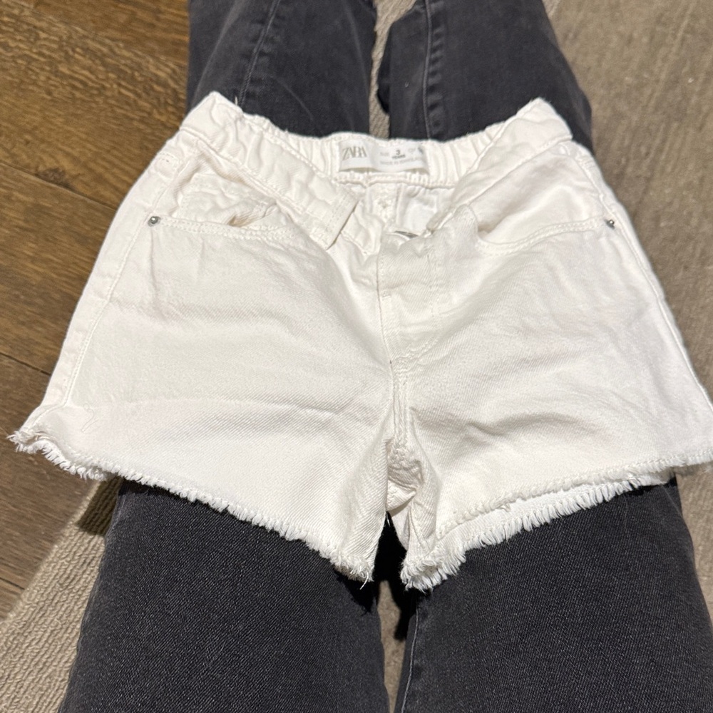 Zara Toddler White denim cut off shorts
